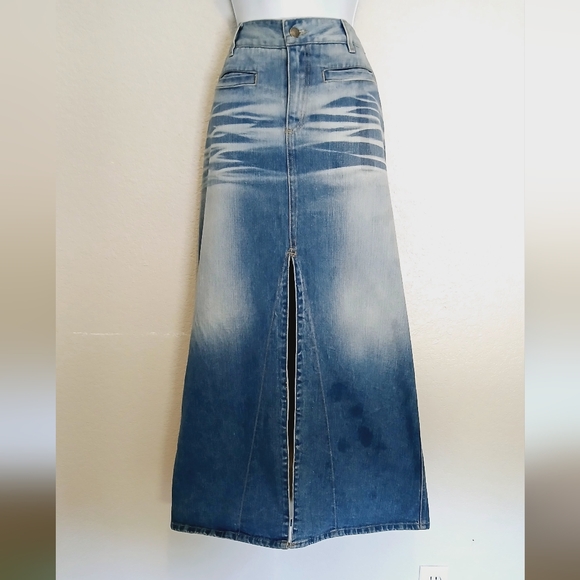 Private Circle Dresses & Skirts - Vintage PrivateCircle Long Denim Maxi Skirt Front Slit Size 10